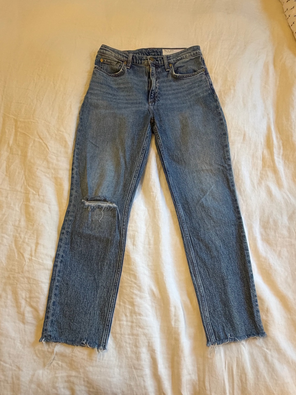 Rag & bone size 28 wren high-rise slim straight jean